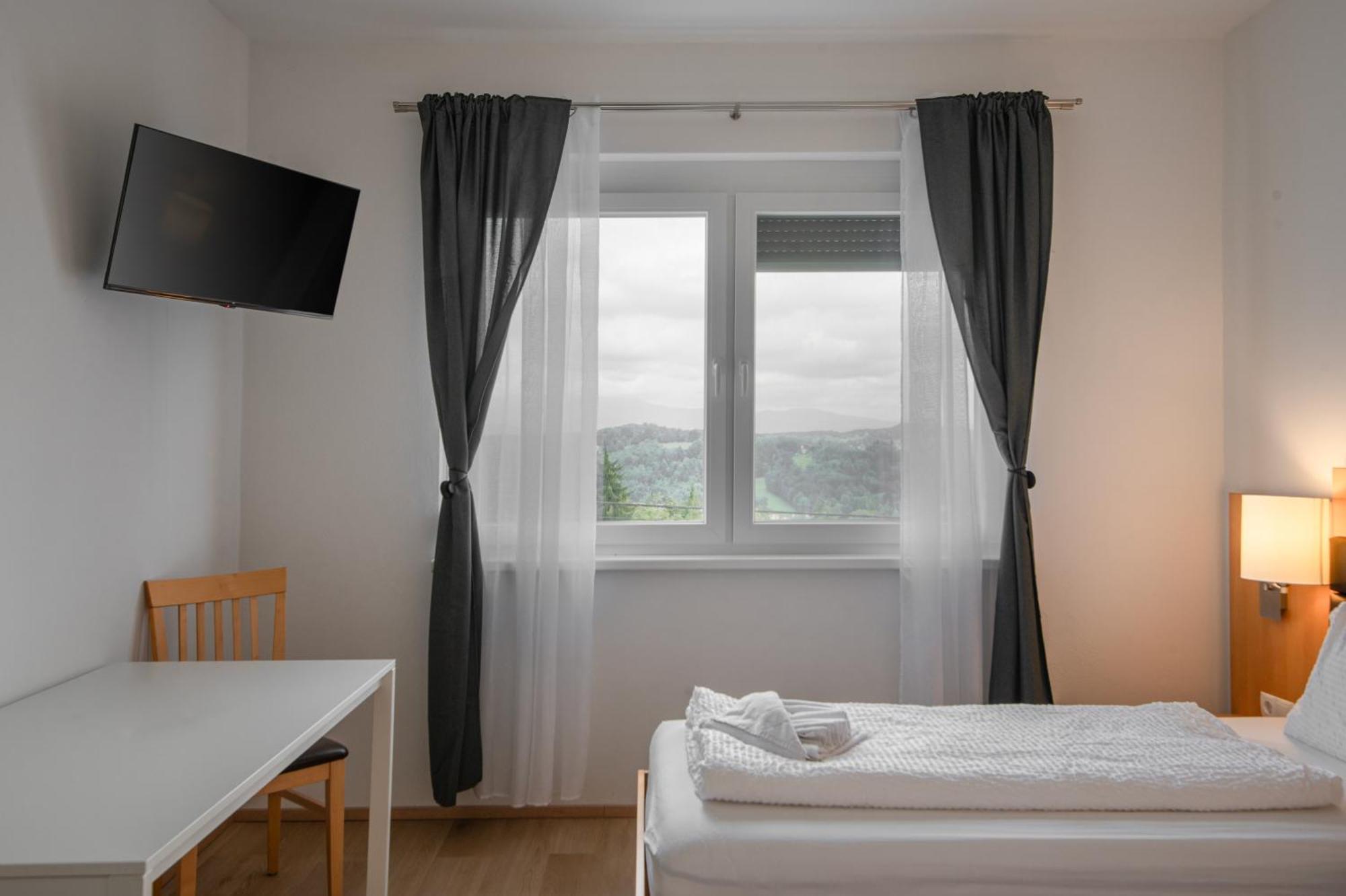 Flataid Apartments Marienbrau Graz Waltendorf Hart bei Graz Eksteriør bilde